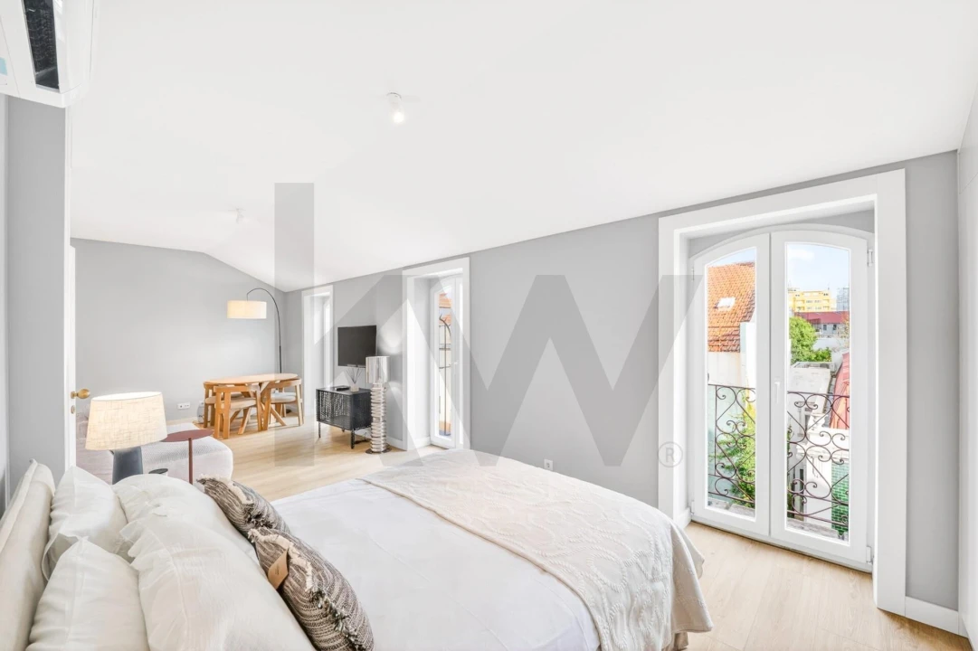 Apartamento T1 para Arrendamento em Campolide Foto 1