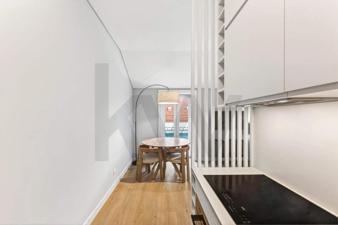 Apartamento T1 para Arrendamento em Campolide Foto 20