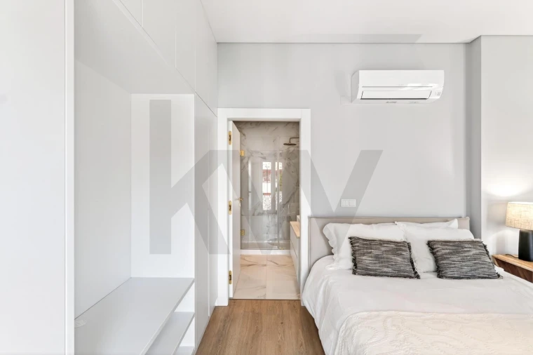 Apartamento T1 para Arrendamento em Campolide Foto 3