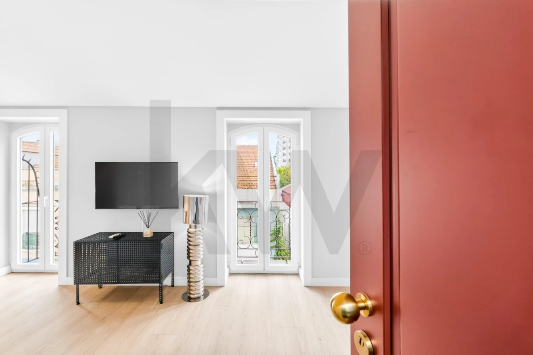 Apartamento T1 para Arrendamento em Campolide Foto 22