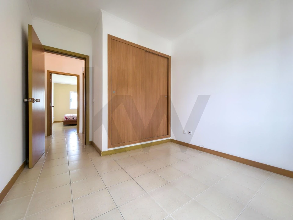 Apartamento T2 para Venda em Arrifes Foto 10