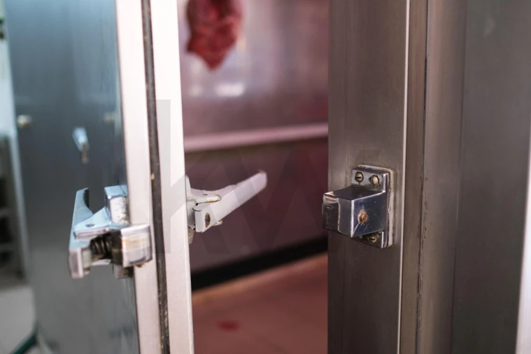 Loja para Arrendamento em Costa da Caparica Foto 12