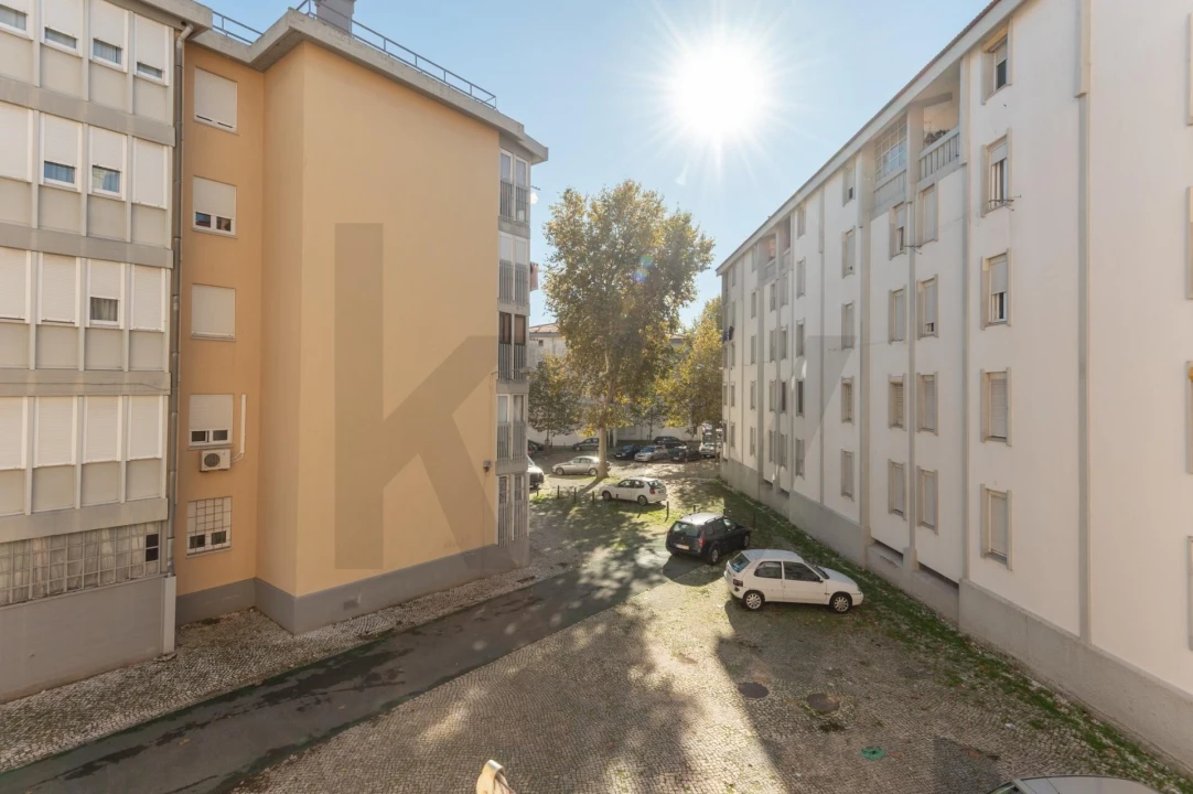 Apartamento T3 para Venda em Marvila Foto 24