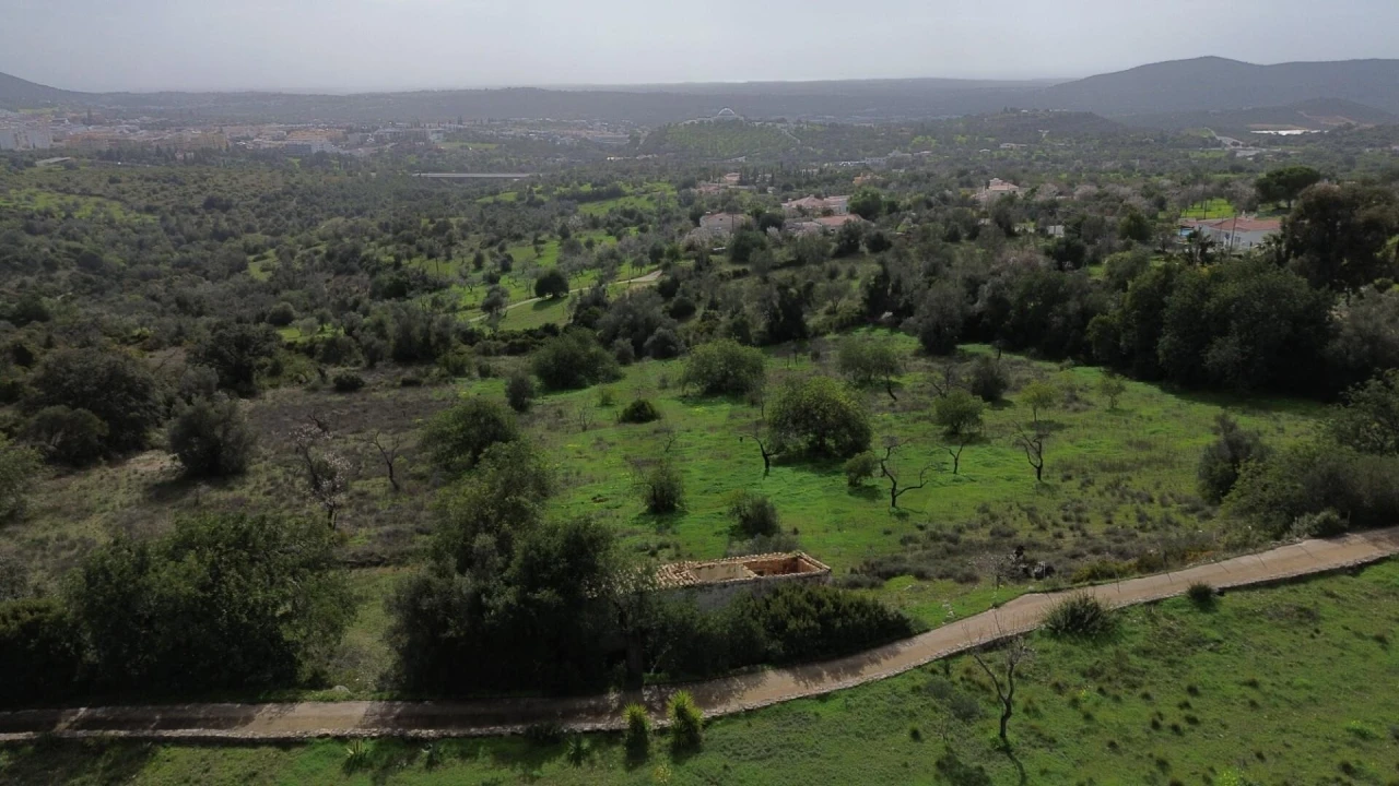 Terreno para Venda em Faro (Sé e São Pedro) Foto 24