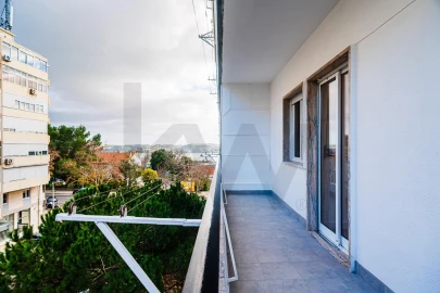 Apartamento T3 para Arrendamento em Belém