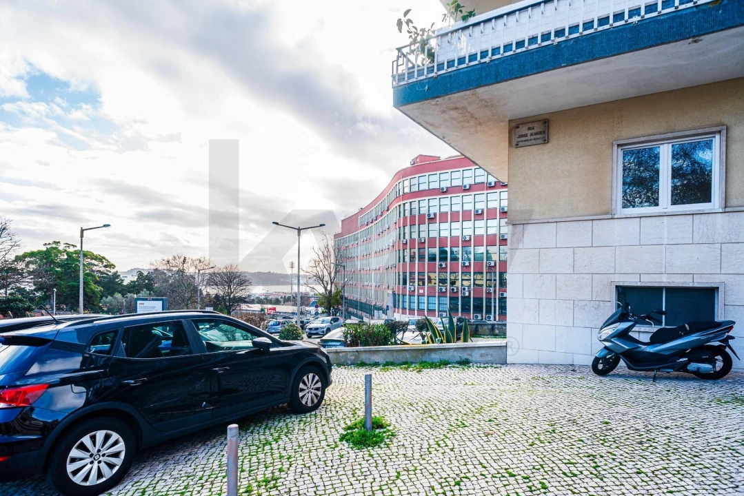 Apartamento T3 para Arrendamento em Belém Foto 24