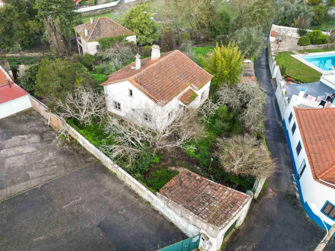 Quinta T4 para Venda em Queluz e Belas Foto 1