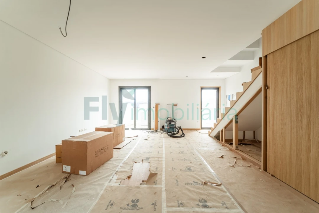 Moradia T2 para Venda em Tagilde e Vizela (São Paio) Foto 1