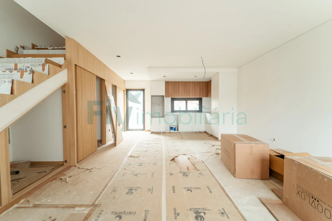 Moradia T2 para Venda em Tagilde e Vizela (São Paio) Foto 5