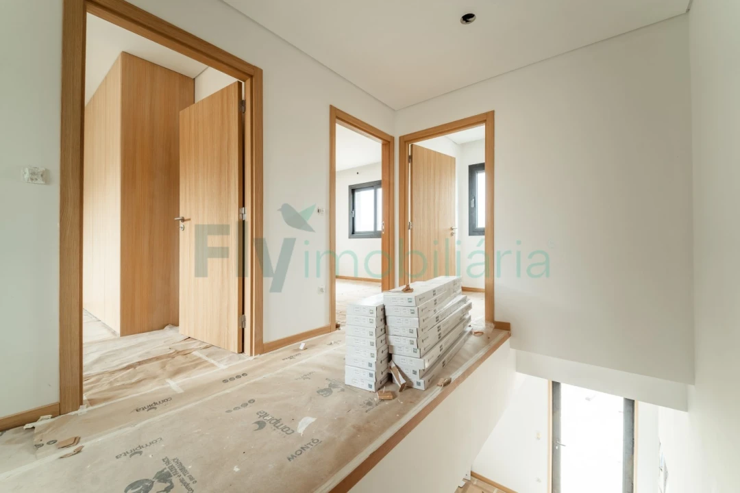 Moradia T2 para Venda em Tagilde e Vizela (São Paio) Foto 11