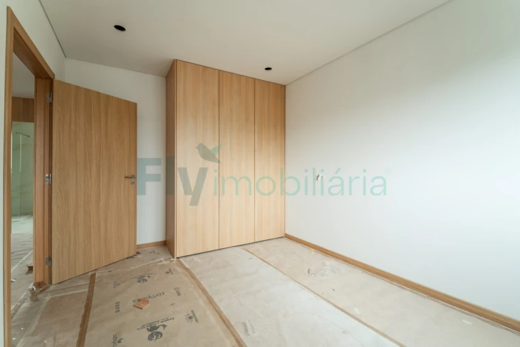 Moradia T2 para Venda em Tagilde e Vizela (São Paio) Foto 16