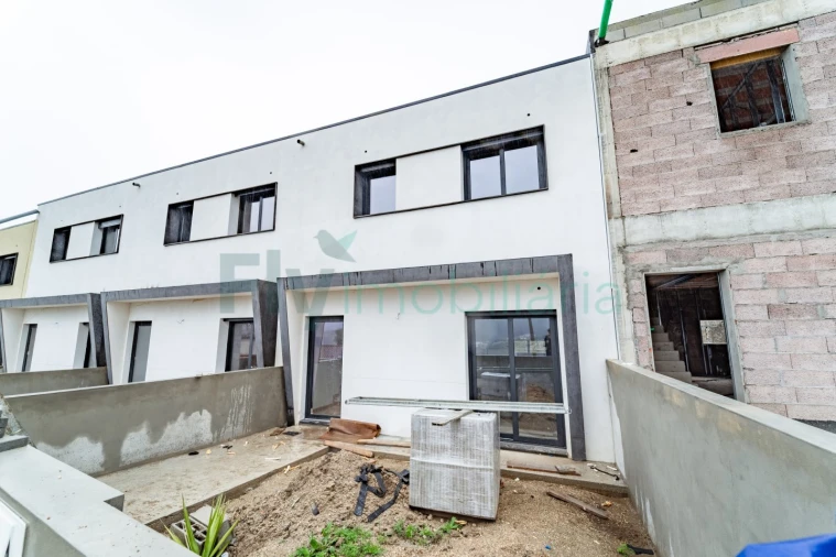 Moradia T2 para Venda em Tagilde e Vizela (São Paio) Foto 28