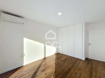 Moradia T4 para Venda em Atouguia da Baleia