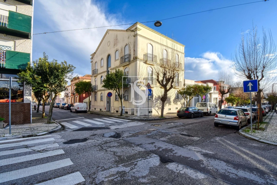 Apartamento T3 para Venda em Buarcos Foto 58