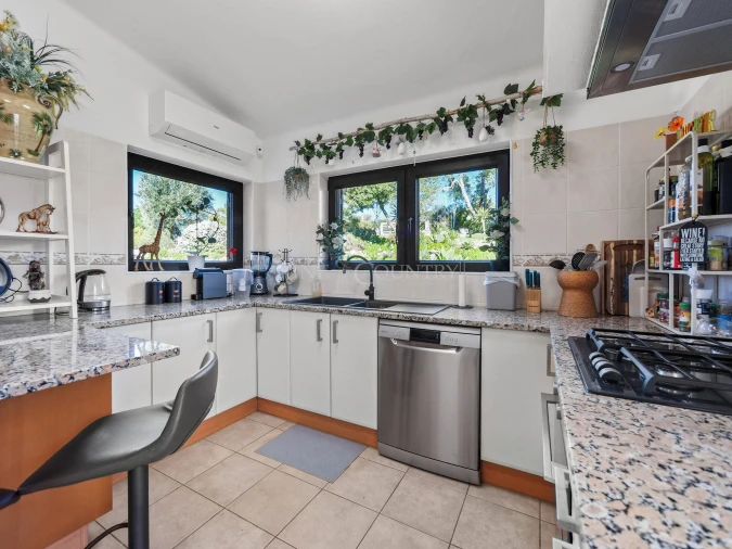 Moradia T3 para Venda em Estômbar e Parchal Foto 16