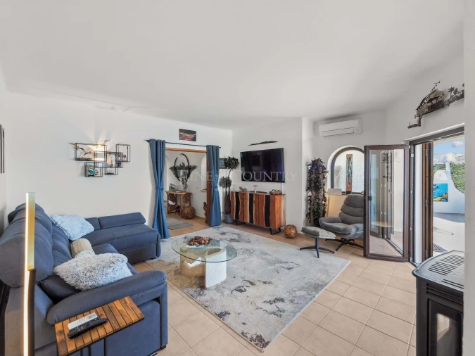 Moradia T3 para Venda em Estômbar e Parchal Foto 11