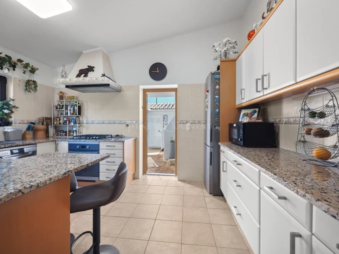 Moradia T3 para Venda em Estômbar e Parchal Foto 14