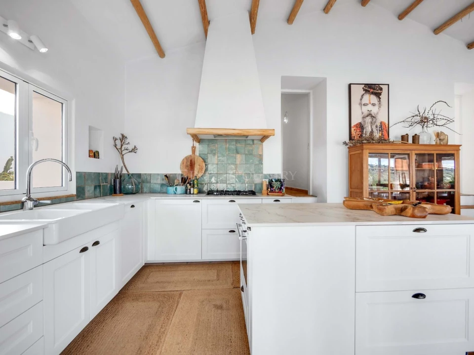 Moradia T4 para Venda em São Bartolomeu de Messines Foto 9