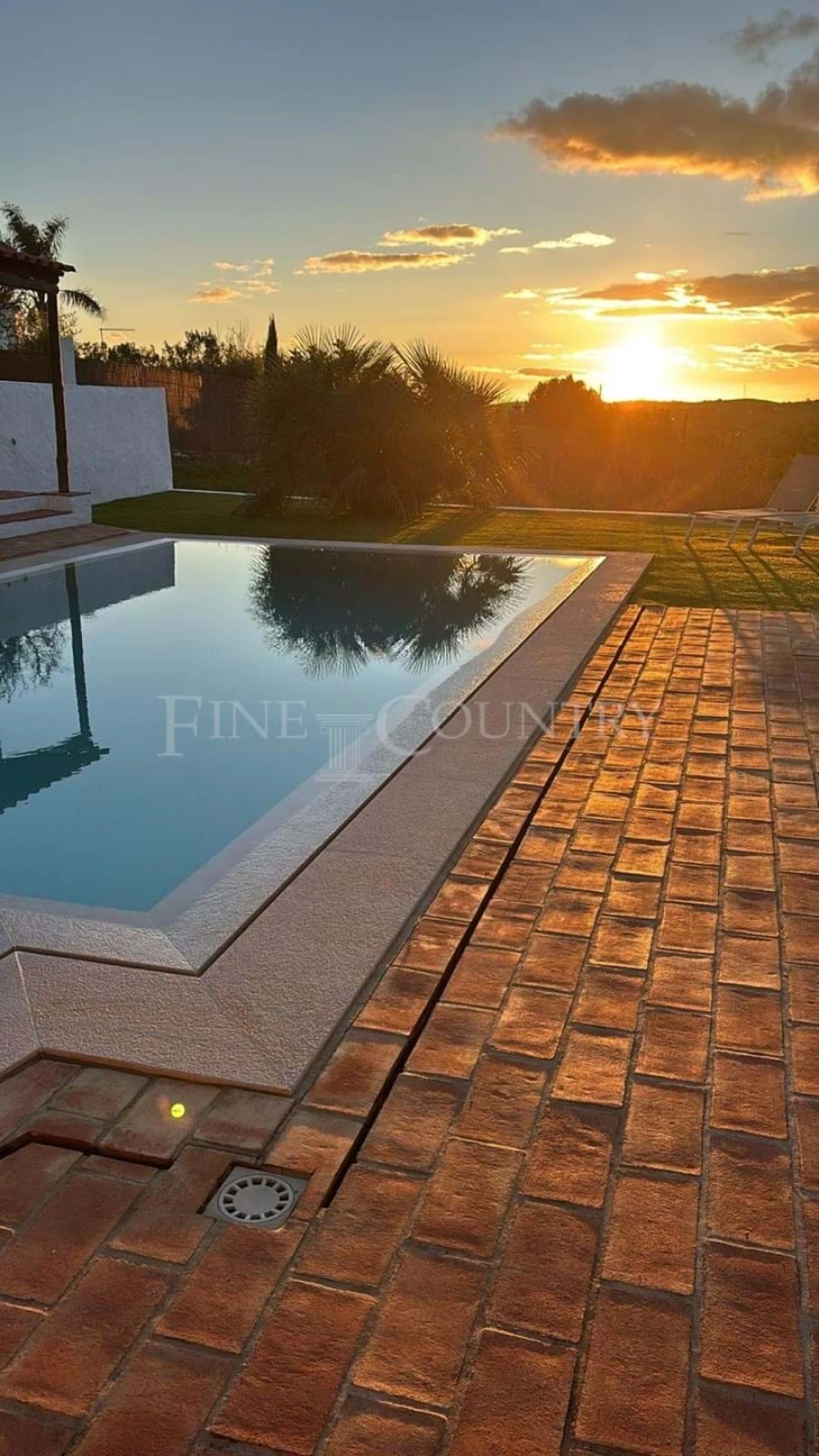 Moradia T4 para Venda em São Bartolomeu de Messines Foto 34