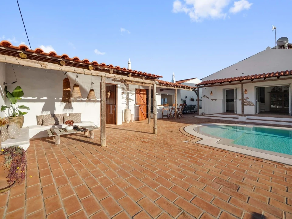 Moradia T4 para Venda em São Bartolomeu de Messines Foto 31