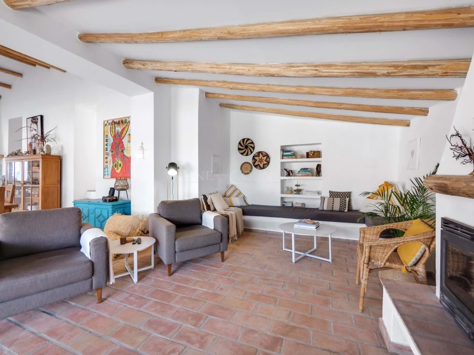 Moradia T4 para Venda em São Bartolomeu de Messines Foto 6