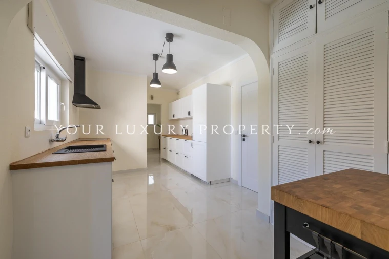 Moradia T4 para Venda em Portimão Foto 6