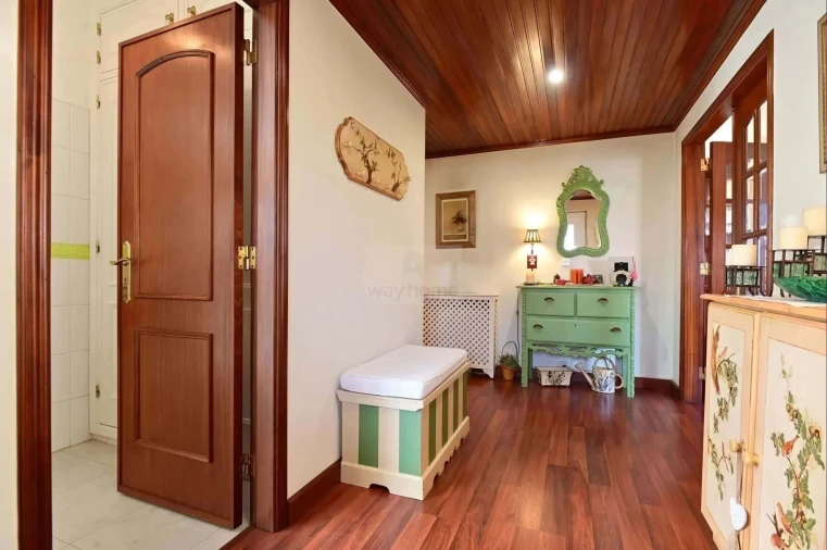 Apartamento T2 para Venda em Alcabideche Foto 8