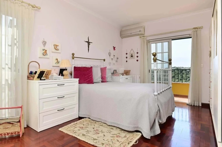 Apartamento T2 para Venda em Alcabideche Foto 16