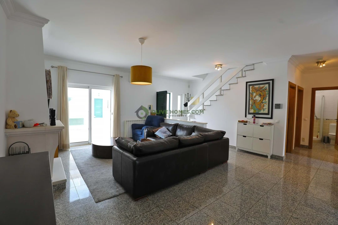 Moradia T3 para Venda em Almancil Foto 7