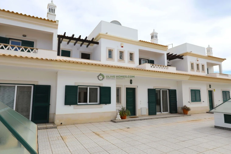 Moradia T3 para Venda em Almancil Foto 46