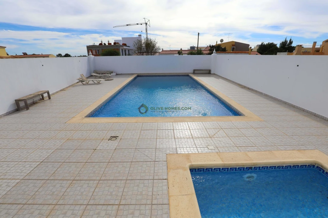 Moradia T3 para Venda em Almancil Foto 47