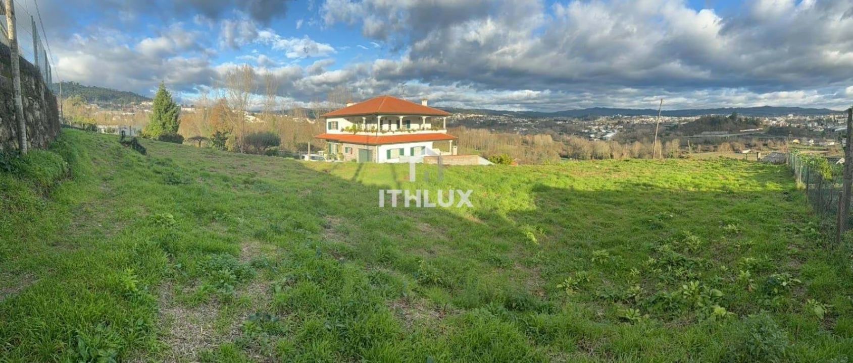 Terreno para Venda em Golães Foto 4