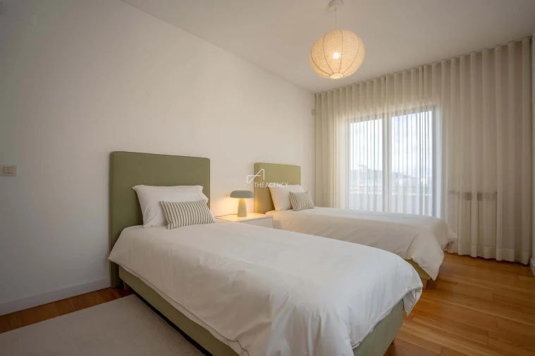 Apartamento T3 para Arrendamento em São Domingos de Benfica Foto 30