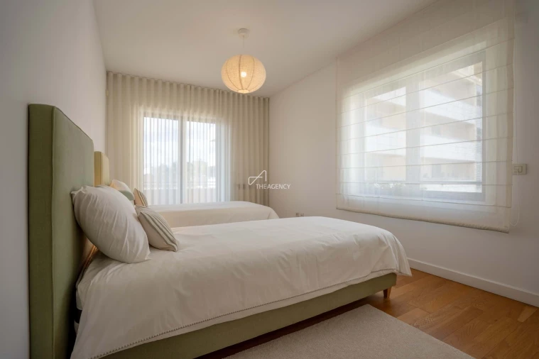 Apartamento T3 para Arrendamento em São Domingos de Benfica Foto 28