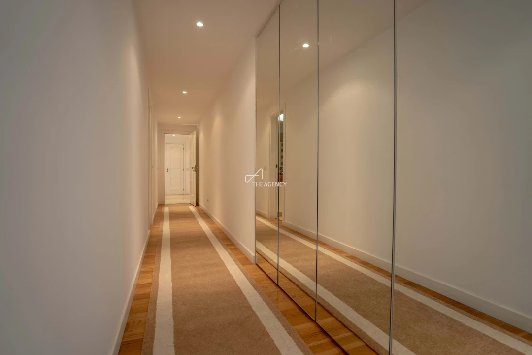 Apartamento T3 para Arrendamento em São Domingos de Benfica Foto 37