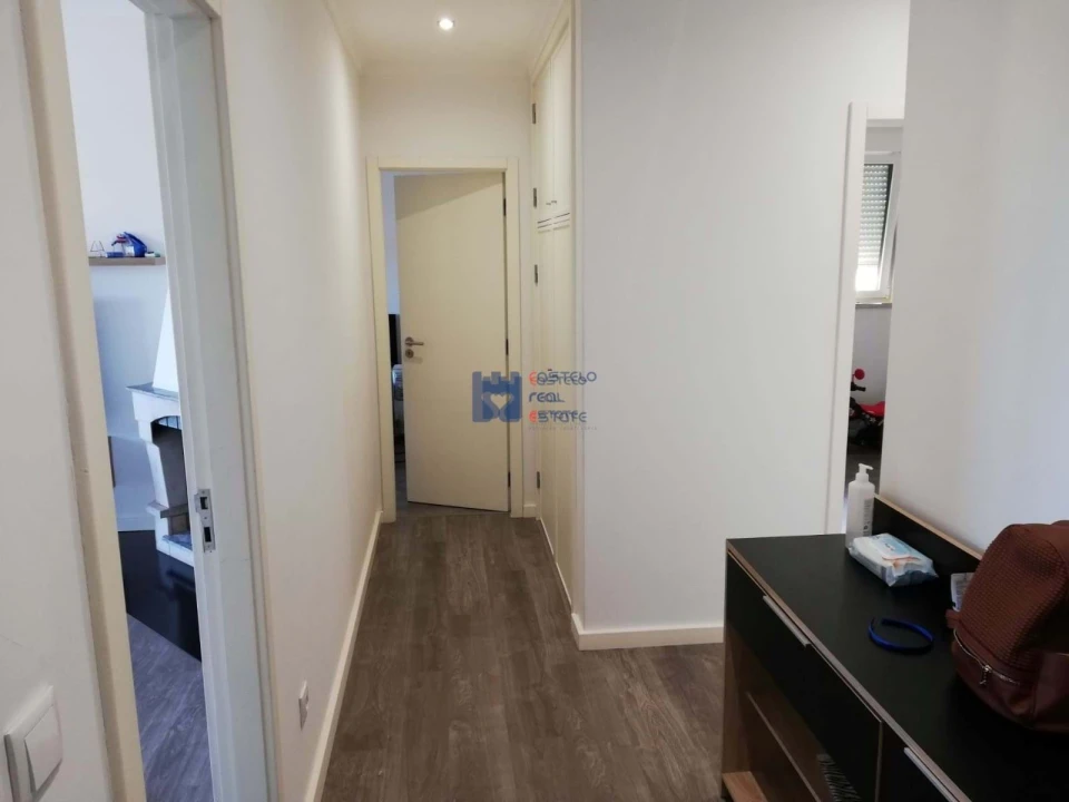 Apartamento T5 para Venda em Nossa Senhora da Piedade Foto 8