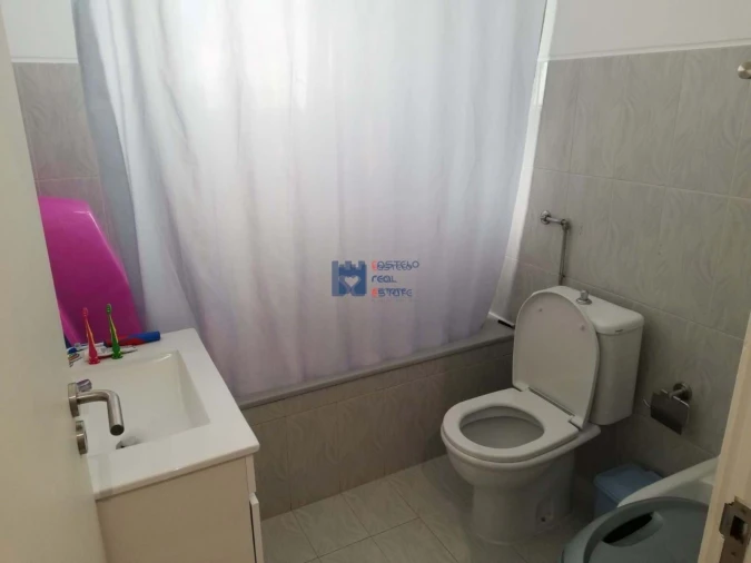 Apartamento T5 para Venda em Nossa Senhora da Piedade Foto 9