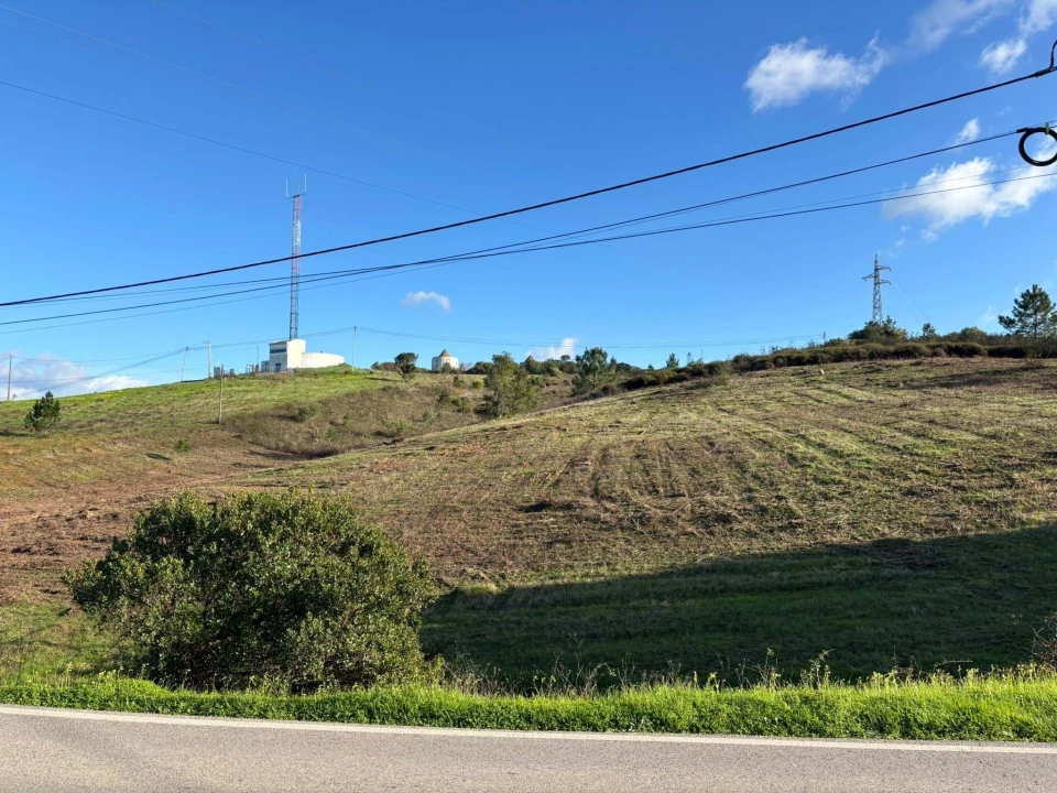 Terreno para Venda em São Teotónio Foto 4