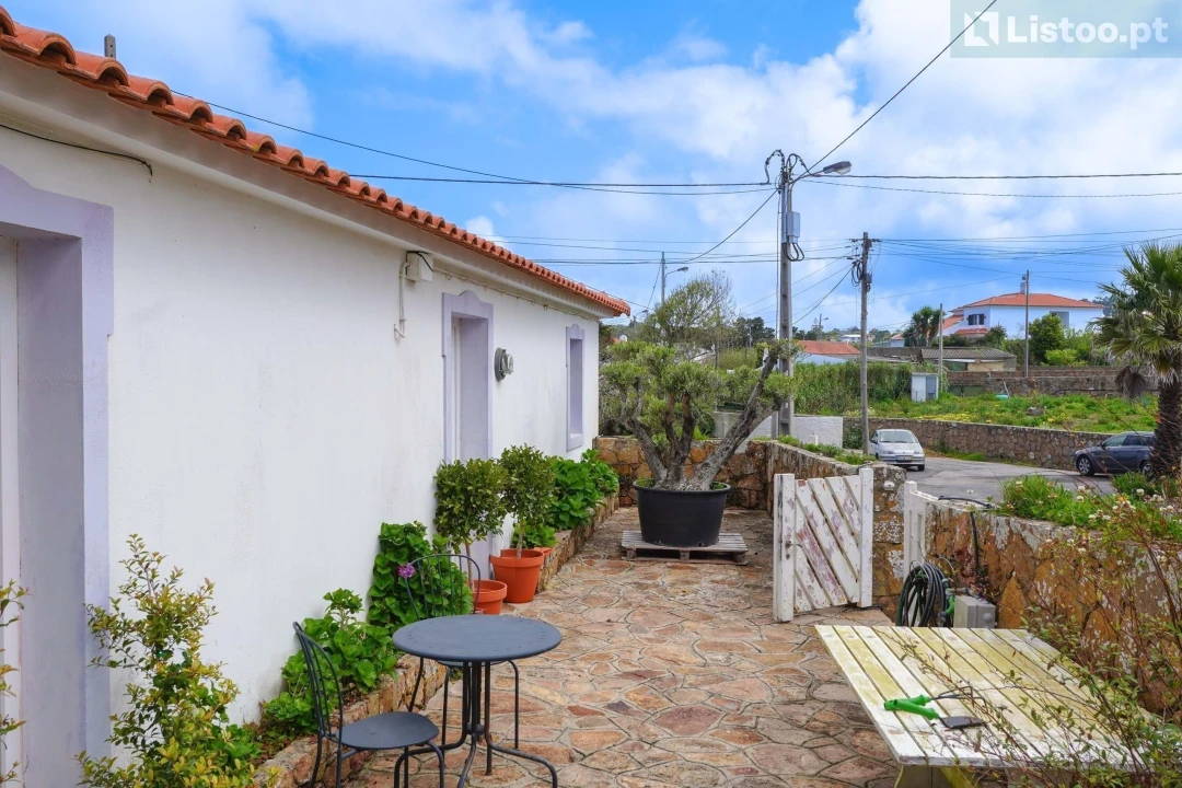 Moradia T2 para Venda em Colares Foto 30