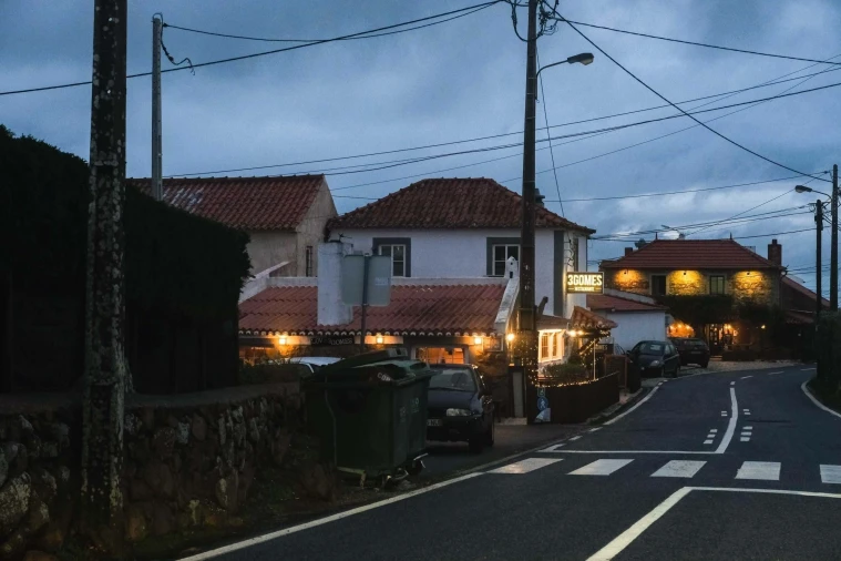 Moradia T2 para Venda em Colares Foto 44