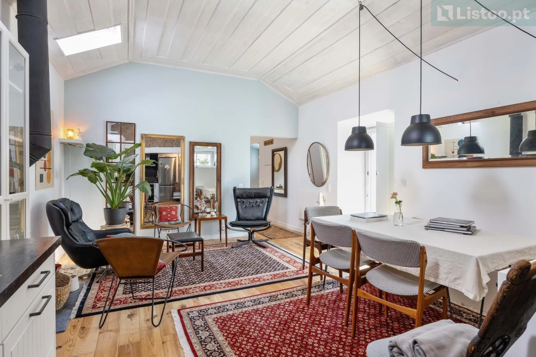 Moradia T2 para Venda em Colares Foto 2