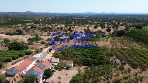 Moradia T4 para Venda em Silves
