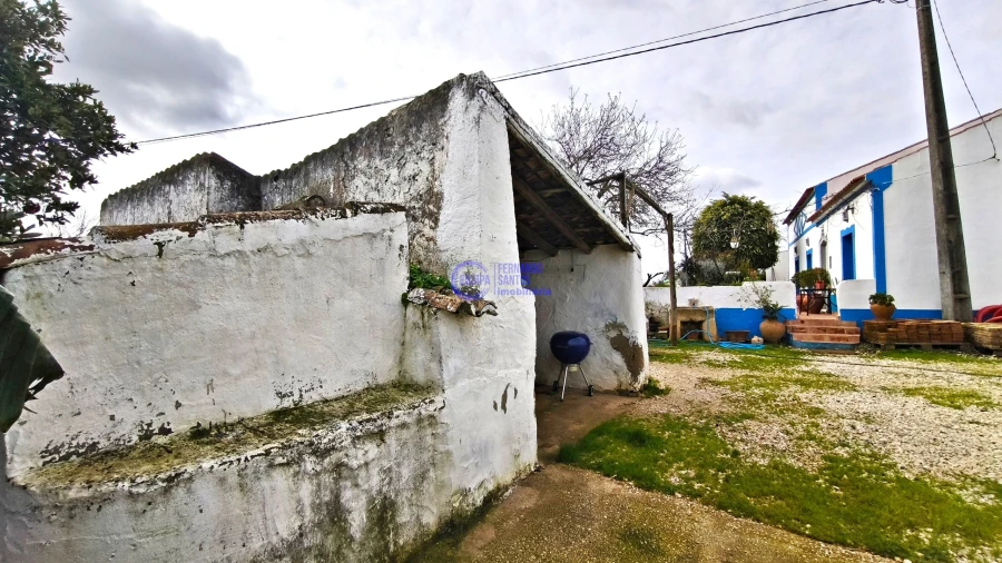 Moradia T2 para Venda em São Silvestre Foto 35