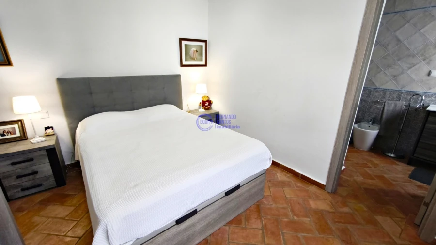 Moradia T2 para Venda em São Silvestre Foto 23