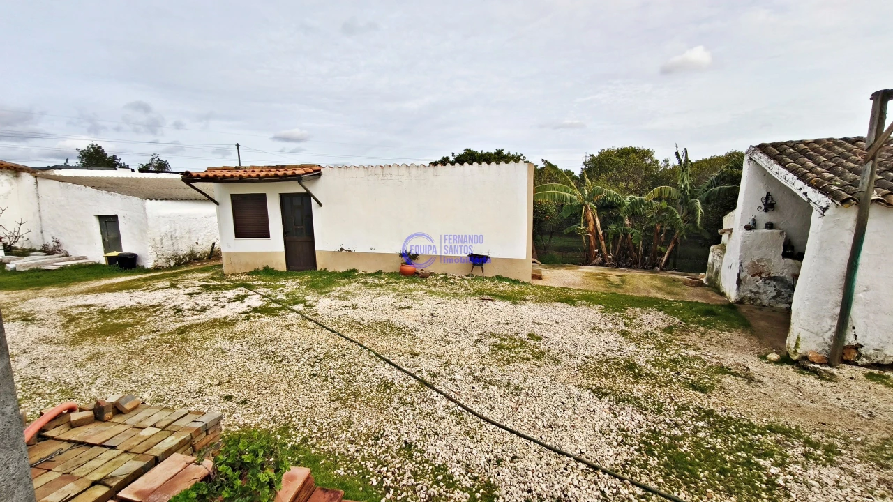 Moradia T2 para Venda em São Silvestre Foto 33