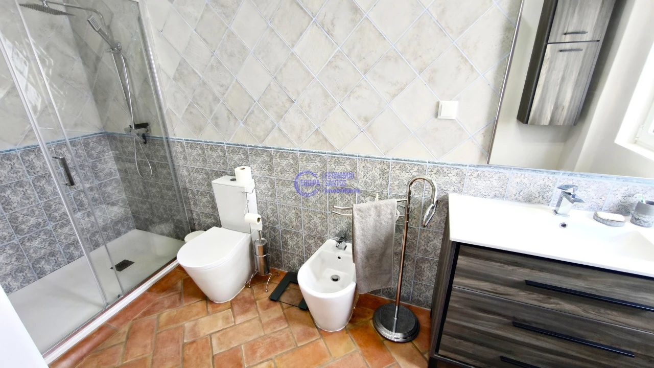 Moradia T2 para Venda em São Silvestre Foto 13