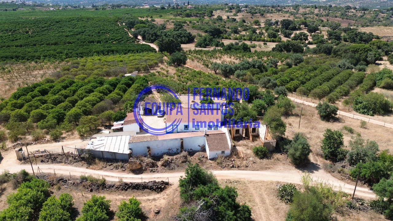 Moradia T4 para Venda em Silves Foto 1