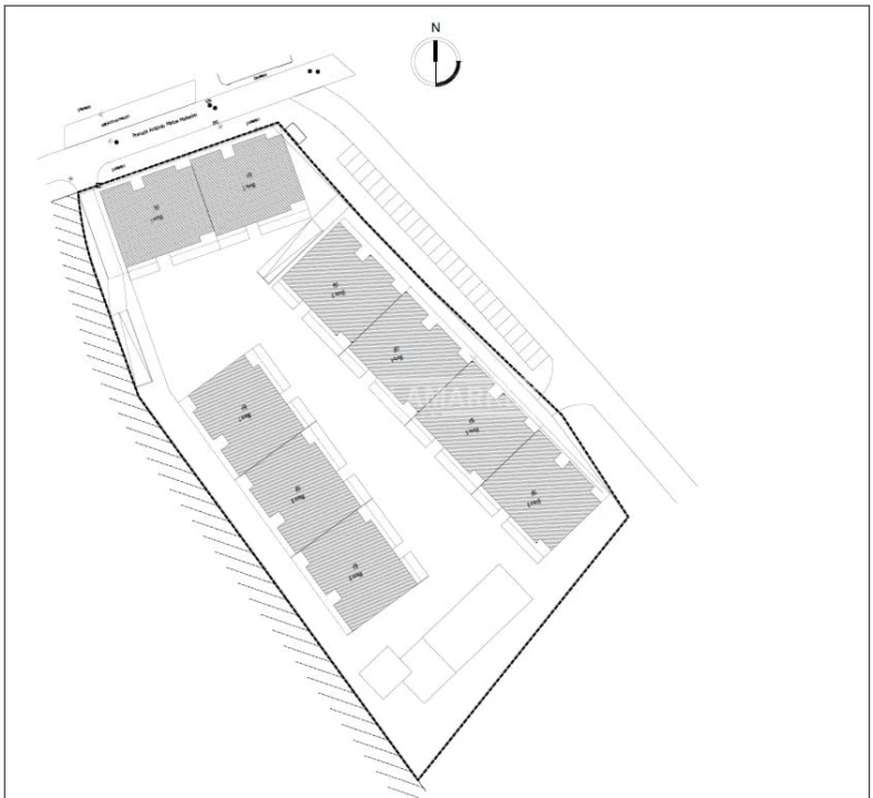 Terreno para Venda em Quelfes Foto 4