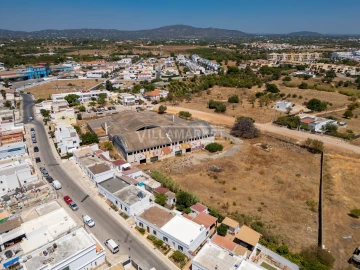Terreno para Venda em Quelfes