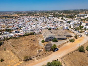 Terreno para Venda em Quelfes
